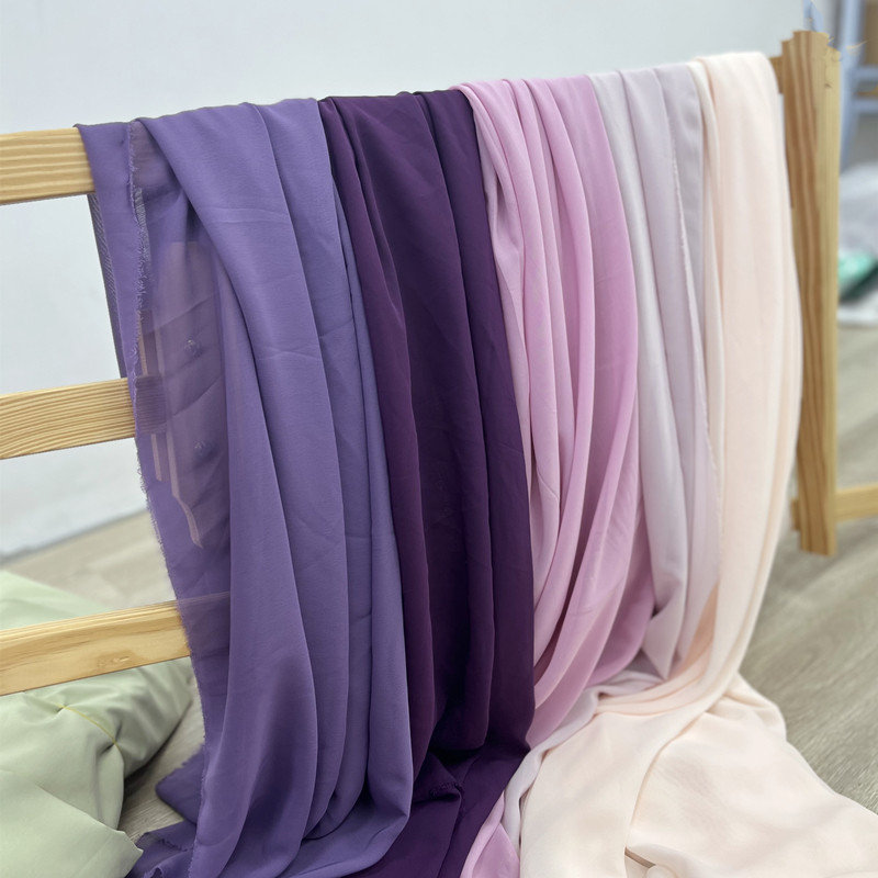 포도색 쉬폰 소재의 드레이핑 원단으로, 웨딩 연회 장식 - Table Runner 리뷰 및 가격