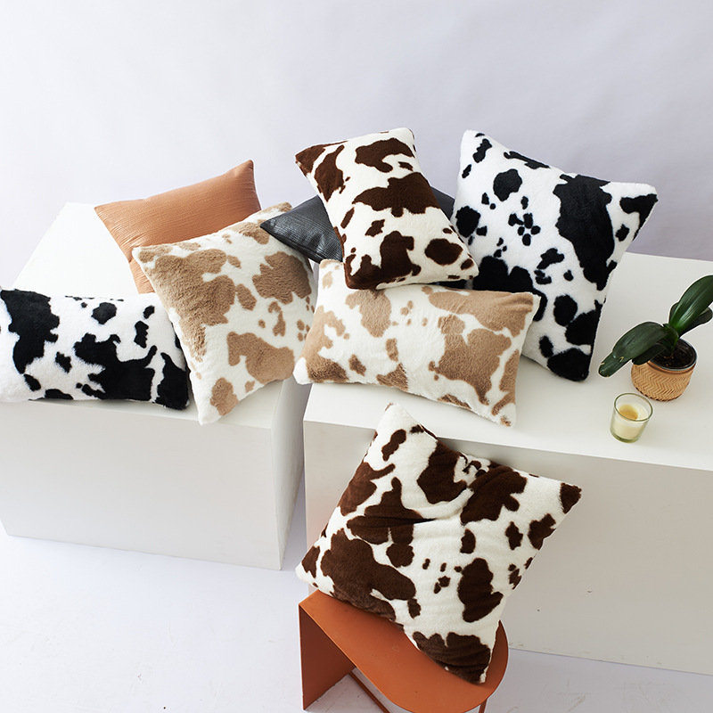 부드러운 소재의 장식용 쿠션 커버, 사각형 디자인, 세 - Throw Pillow 리뷰 및 가격